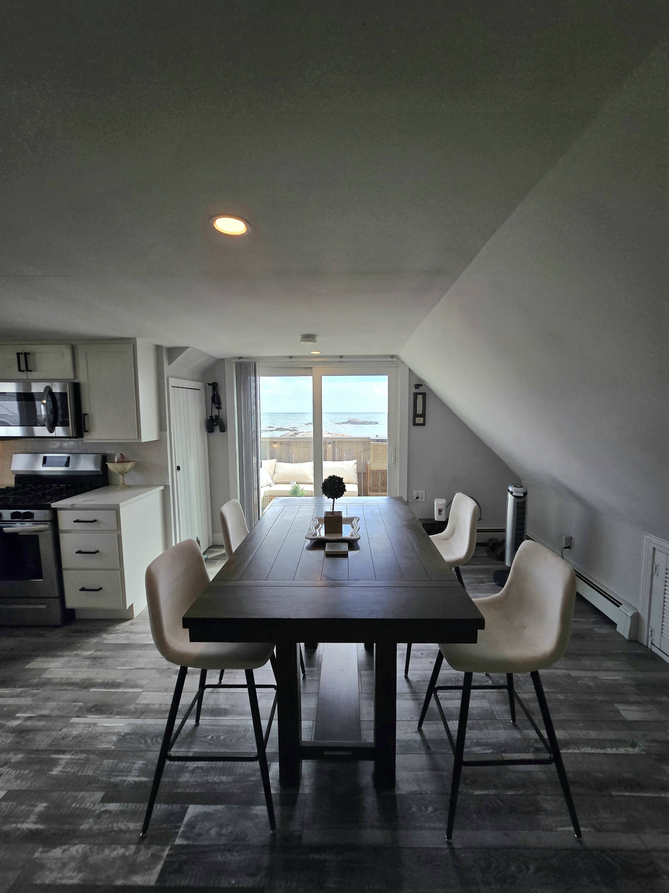 76 Glades Rd.