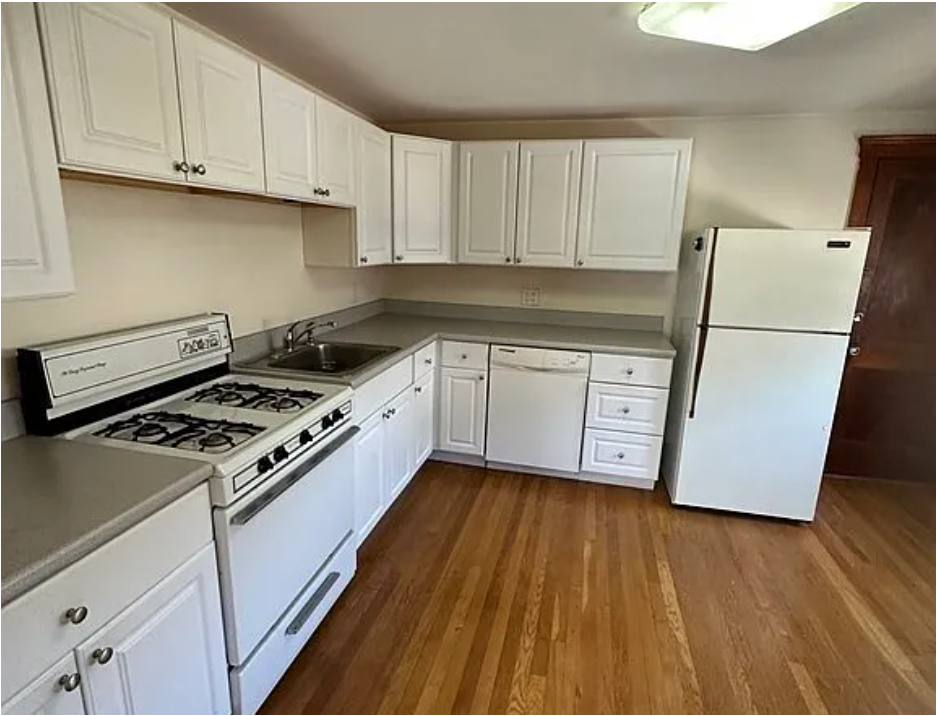 12 Hartwell St, 12B